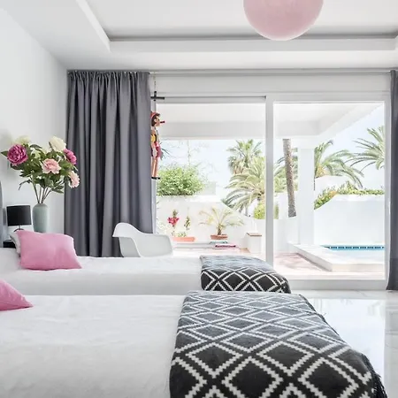 בית נופש Oasis Beachfront Golden Mile מארבלה