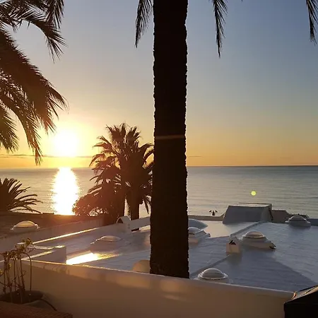 Oasis Beachfront Golden Mile *