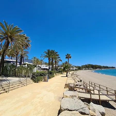 Oasis Beachfront Golden Mile * מארבלה